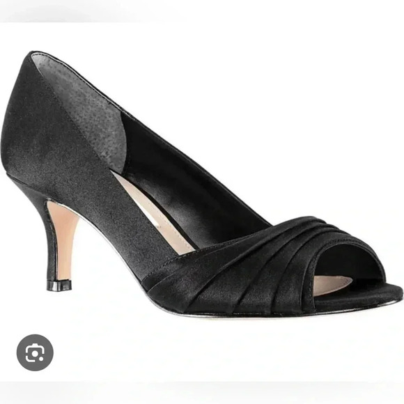 Women’s Nina Chezare black satin open toe pump Sz 10 new with box - Picture 1 of 4